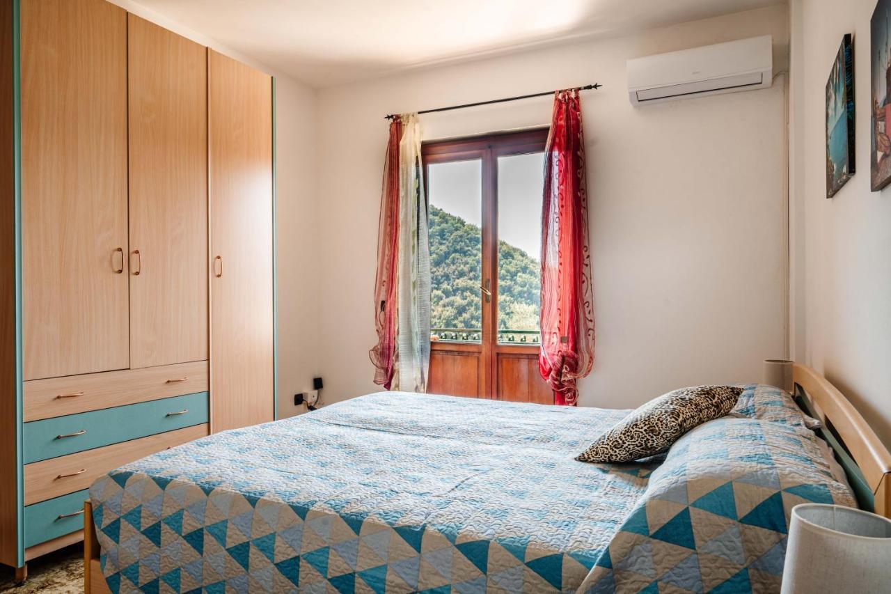 Villa Turri House--- Wifi -Garden-Parking -Balcony à Recco Extérieur photo