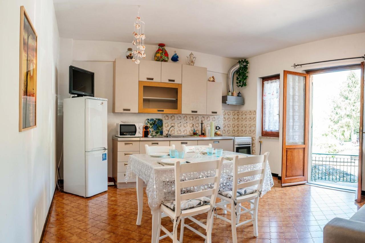 Villa Turri House--- Wifi -Garden-Parking -Balcony à Recco Extérieur photo